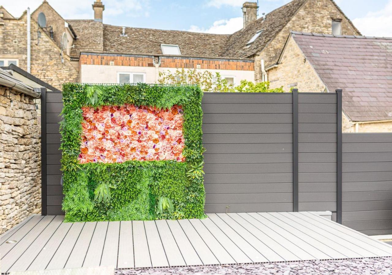 Maple Rose - 2 Bed With Garden In Minchinhampton! Villa Kültér fotó