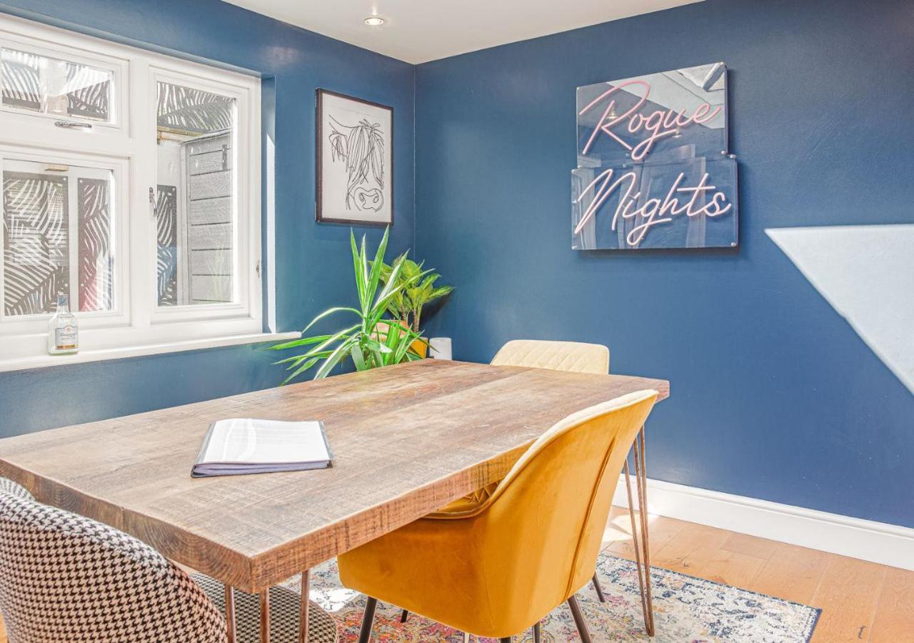 Maple Rose - 2 Bed With Garden In Minchinhampton! Villa Kültér fotó
