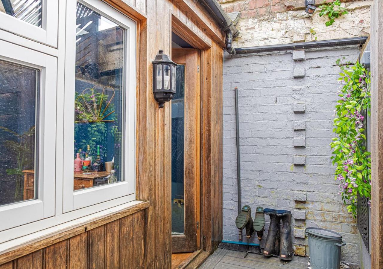 Maple Rose - 2 Bed With Garden In Minchinhampton! Villa Kültér fotó
